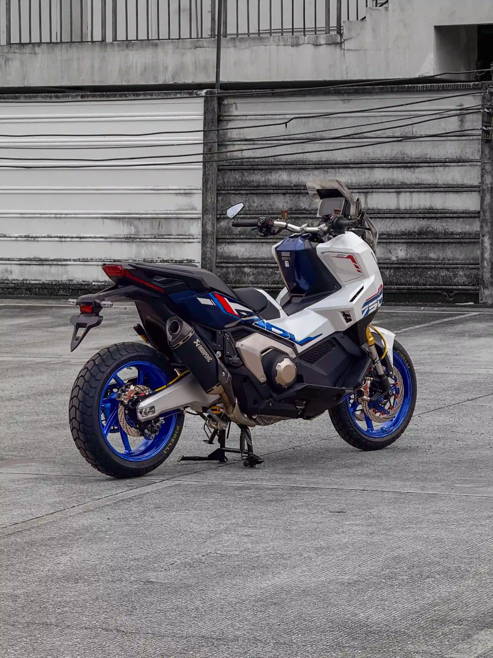 X-ADV 750 - 1